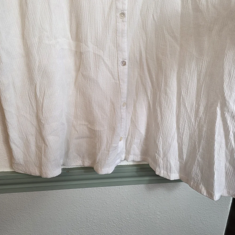 Lucky Brand Top Gauzy Eyelet Cutout Semi Sheer Button Down XLarge Shirt Boho - Picture 13 of 15